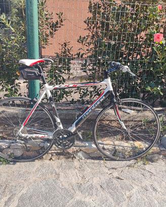 Bicicletta ibrida Montana tg 55 