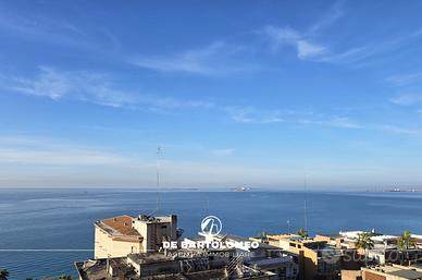 V.le virgilio app.to prestigioso vista mare