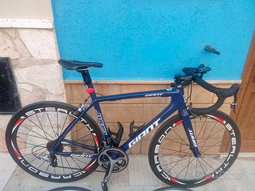 bici da corsa carbonio