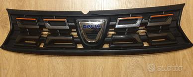 Griglia anteriore Dacia Duster 2 Extreme