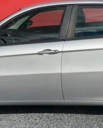 Alfa Romeo 147 JTDM