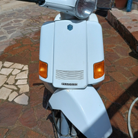 Vespa Cosa 200