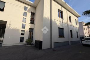 3 LOCALI A VERCURAGO