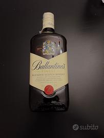bottiglia vuota Ballantines