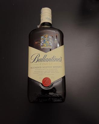bottiglia vuota Ballantines
