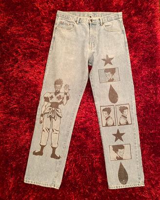 Jeans streetwear con grafica di Hisoka