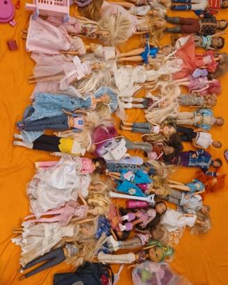 bambole bratz ken barbie circa 53 piu' oggetti