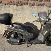 Kymco people 200i