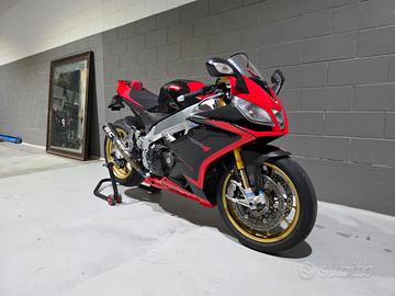Aprilia RSV4 Factory APRC 2015