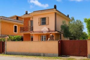 VILLA SINGOLA A SAN FELICE CIRCEO