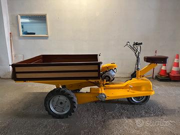 Motocarro Ducati d'epoca da collezione