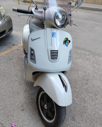 Vespa Gts 300 Super