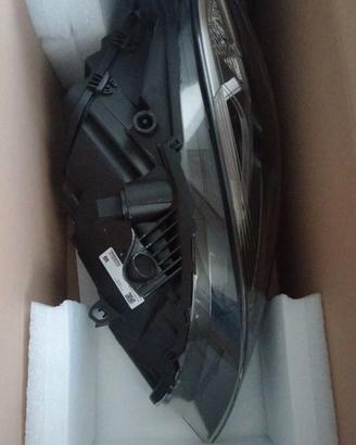 Faro anteriore sinistro Volvo V40 MY 2018 Nuovo