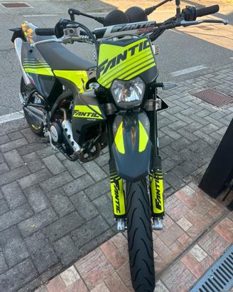 FANTIC XMF 125