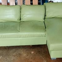 Divano Con Contenitore Usato Come Da Fotografie