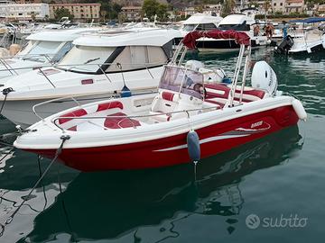 Ranieri Voyager 22 con motore  Suzuky 150cv 2024