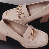 Mocassini da donna con tacco 