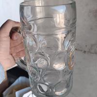 boccali bicchieri birra