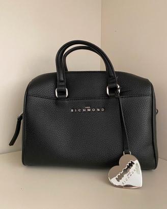 Bauletto John Richmond
