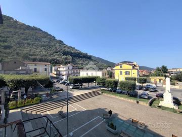 3 LOCALI A ARIENZO