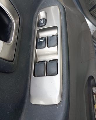 pulsantiera MITSUBISHI PAJERO GLS anno 2005