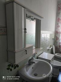 Specchiera da bagno con pensile, cassetto e luci