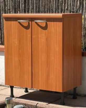 Mobiletto in legno a 2 ante con piedini