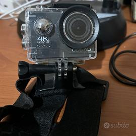 Action cam sportiva + kit accessori
