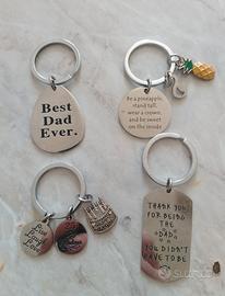 portachiavi in metallo e bracciale thun