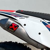 Akrapovic slip-on ktm/Husqvarna