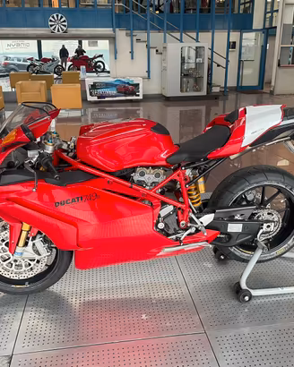Ducati 749R