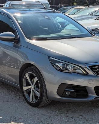 PEUGEOT 308 1.5bluehdi 130cv -cambio al volante