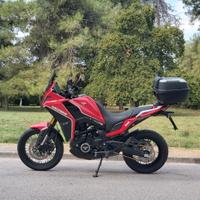 MOTO MORINI X-CAPE 650  ADVENTOURING 
