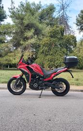 MOTO MORINI X-CAPE 650  ADVENTOURING 