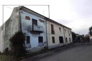 Immobile in asta di 56 m² con 2 locali a Rescaldin