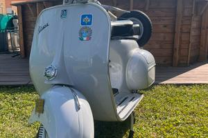 Vespa epoca 125 targa oro