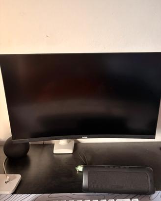 Monitor curvo