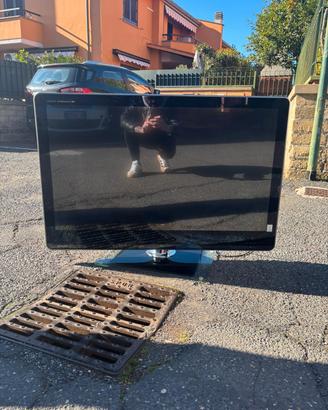 TV Sharp 46 pollici