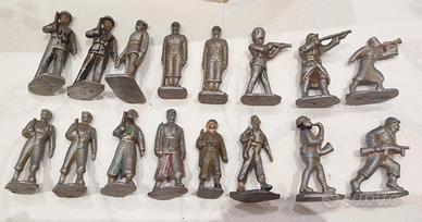 Lotto soldatini in alluminio, arabi, turchi? Asino