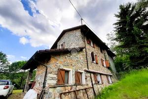 CASA INDIPENDENTE A FORNO CANAVESE