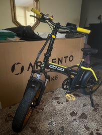 Bici elettrica mini max Argento