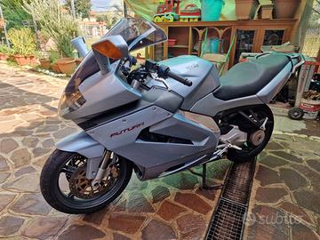 Aprilia RST 1000 FUTURA