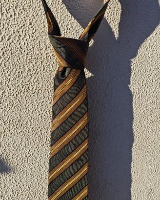 Cravatta Corneliani 100% seta a Righe Verde Oliva