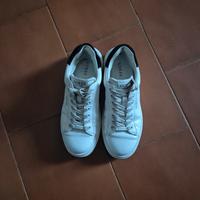 scarpe Guess