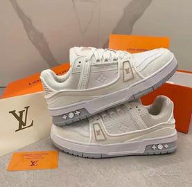 Sneakers Louis Vuitton- Stile sportivo Luxury - Abbigliamento e