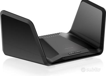 Router NETGEAR Nighthawk Tri-WiFi 6E (RAXE300)