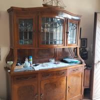 Vetrinetta cristalli era con comodino da salone.