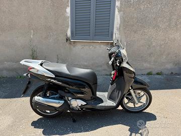 Sh 300