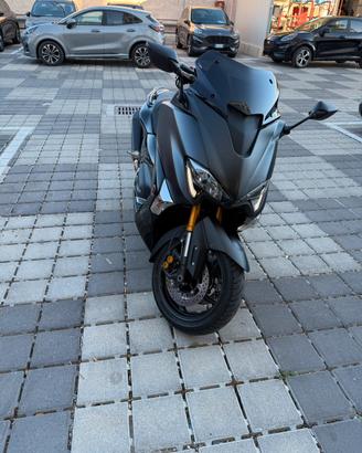 Yamaha Tmax 530 SX ABS