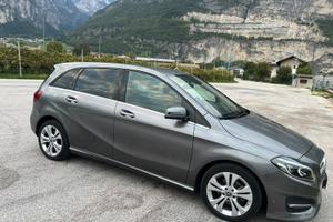 Mercdes benz 246